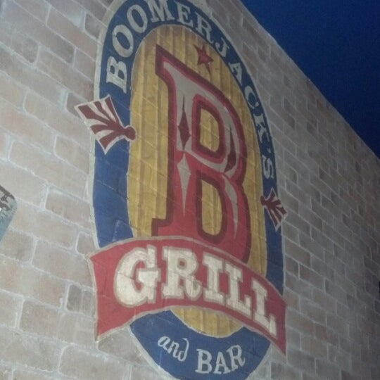 Photo prise au BoomerJack&#39;s Grill &amp; Bar par Nancy M. le10/12/2012