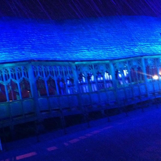 Foto tirada no(a) Hogwarts Bridge por Pablo Manuel Z. em 2/10/2013