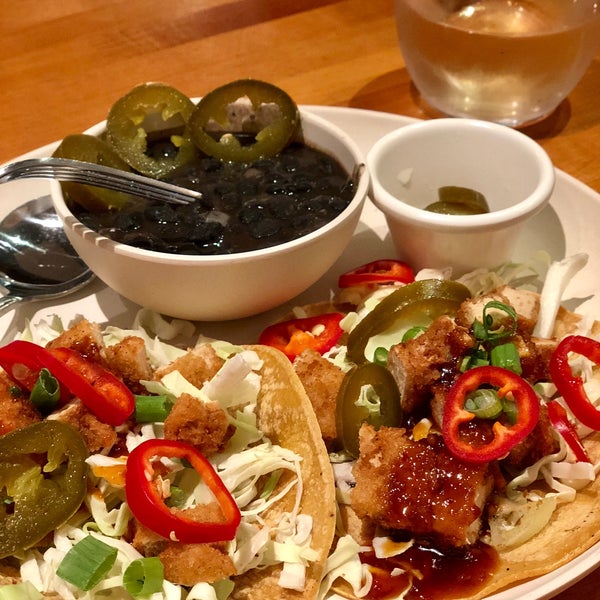 It’s 2018 and they have new items on the menu!   This photo is of their new  “Kung Pao Tacos”. Be sure to order your Kung Pao with extra POW 🌮‼️