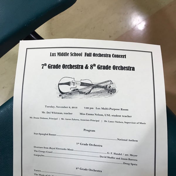 Lux Middle School 209 ziyaretçidan 2 tavsiye