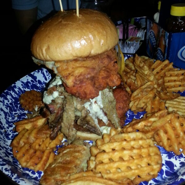 Jethro’s BBQ n’ LakeHouse BBQ Joint in Ankeny