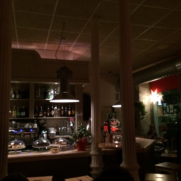 6/13/2015 tarihinde Carolina A.ziyaretçi tarafından Green Club Café'de çekilen fotoğraf