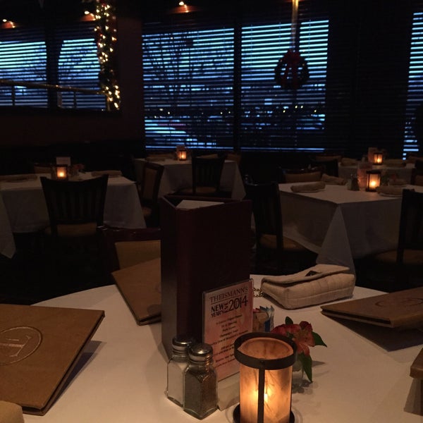Photo taken at Joe Theismann&#39;s Restaurant by Katie F. on 12/28/2014