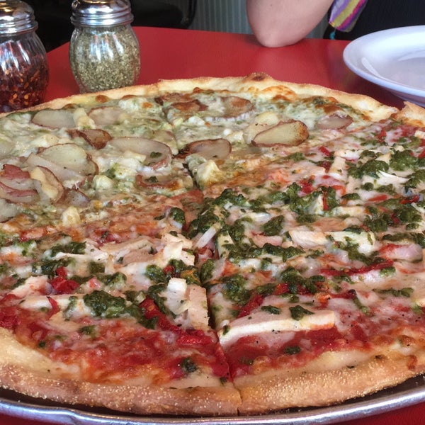 9/9/2017にNauzetがZa Pizzaで撮った写真