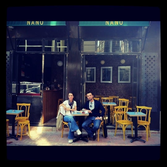 10/16/2012 tarihinde Ebru S.ziyaretçi tarafından Nano Cafe'de çekilen fotoğraf