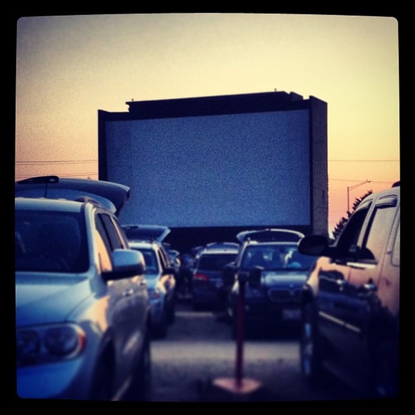 mchenry movie theater drive in