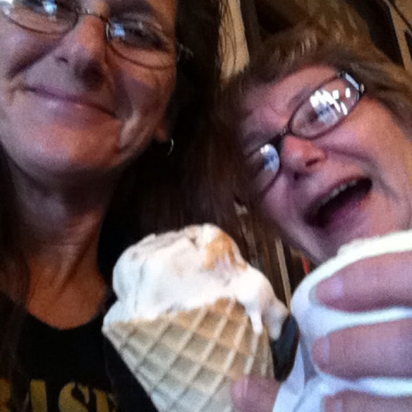 Photos at Scoops OldFashioned Ice Cream Store 99 W Plant St
