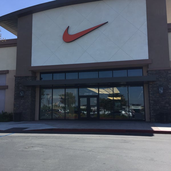 Nike Factory Store - Northwest Redlands 