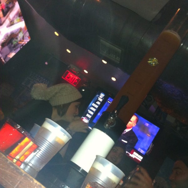 1/12/2013にZevie M.が123 Burger Shot Beerで撮った写真