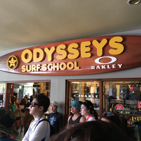 Foto tirada no(a) Odysseys Surf School por Jaykay C. em 11/28/2015