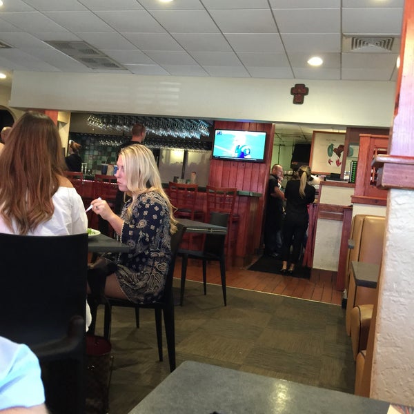 11/29/2015 tarihinde David W.ziyaretçi tarafından Red Mesa Restaurant'de çekilen fotoğraf