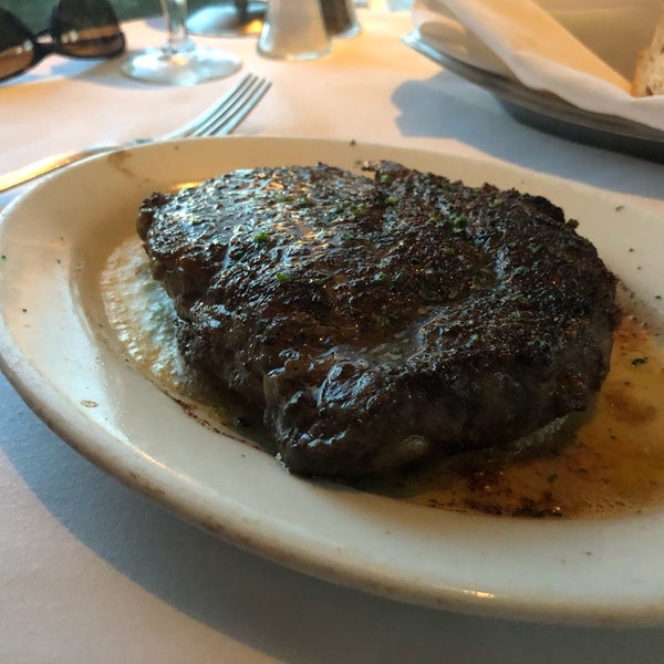 Ruth's Chris Steak House Irvine'de Steakhouse'da fotoğraflar