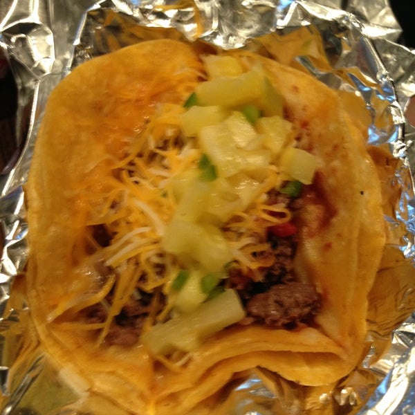 รูปภาพถ่ายที่ PGH Taco Truck โดย Thomas R. เมื่อ 1/30/2013