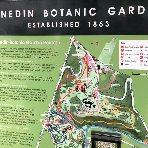 Foto diambil di Dunedin Botanic Garden oleh Thomas R. pada 11/27/2018