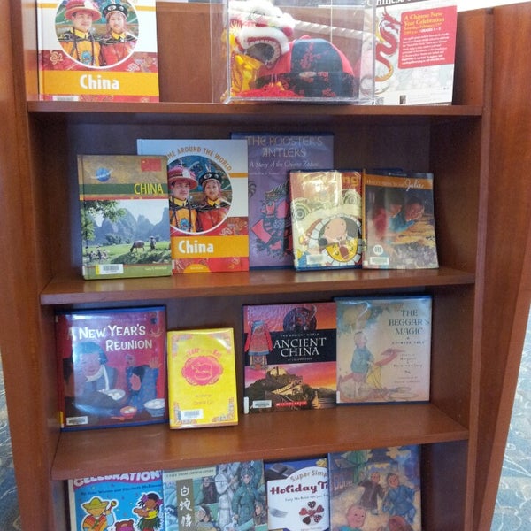 Cuyahoga County Public Library Brecksville Branch Library