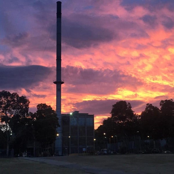 Foto diambil di Casula Powerhouse Arts Centre oleh Jackie M. pada 12/2/2016