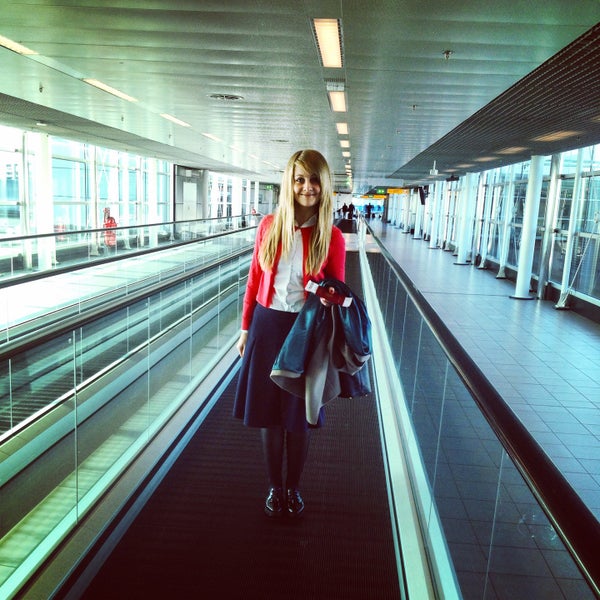 Foto tirada no(a) Aeroporto de Amesterdão Schiphol (AMS) por Ekaterina V. em 3/13/2015