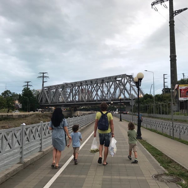 Крымский мост сочи