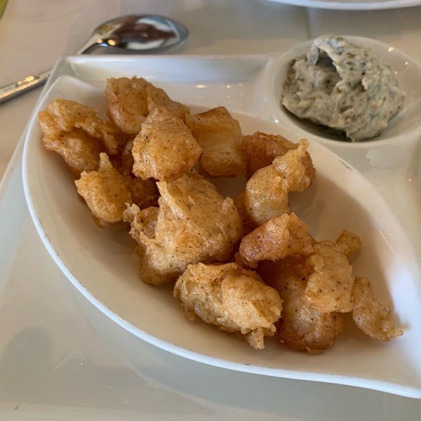 Foto scattata a MW Restaurant da Keiji S. il 7/16/2019