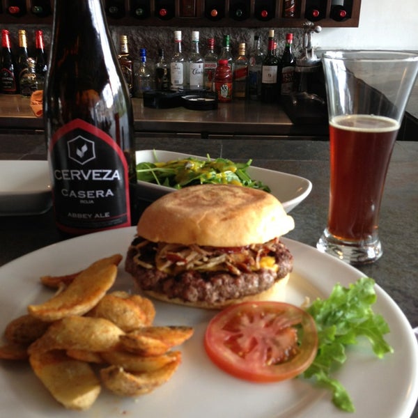 La Burguesa Burger Joint in Quito