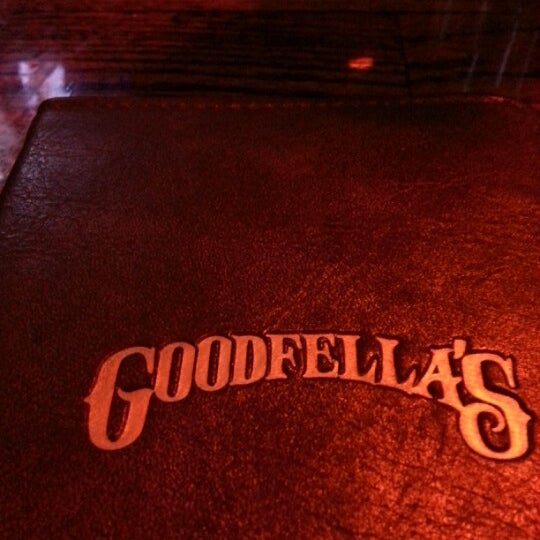 11/12/2012 tarihinde Anthony B.ziyaretçi tarafından The Original Goodfella&#39;s Brick Oven Pizza'de çekilen fotoğraf
