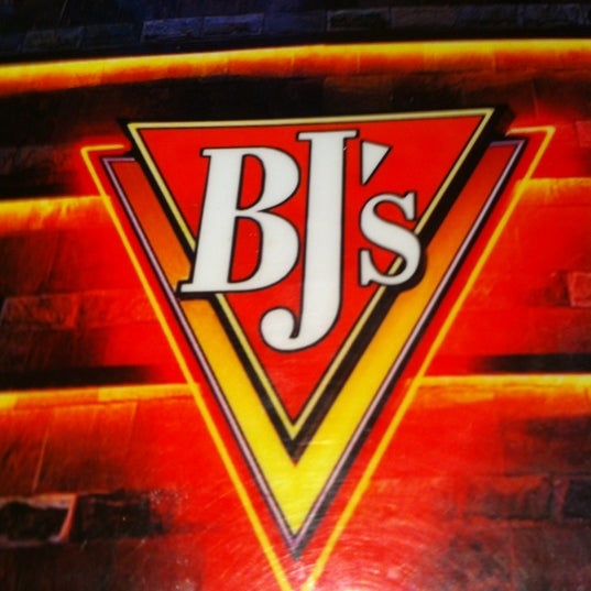 12/22/2012にEdward M.がBJ&#39;s Restaurant &amp; Brewhouseで撮った写真