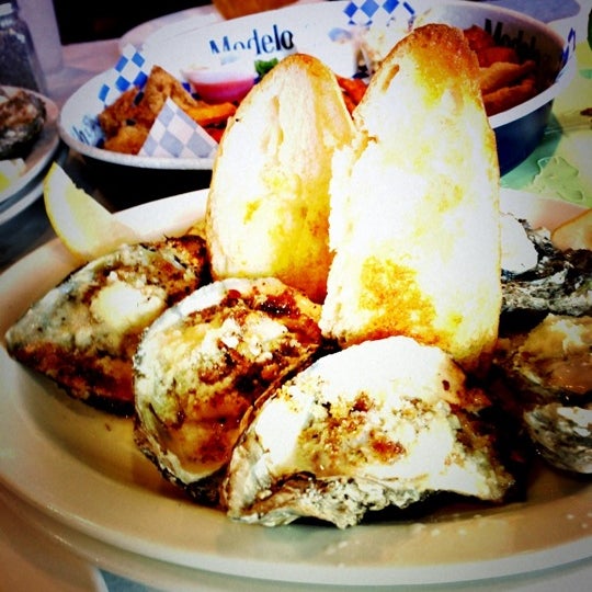 รูปภาพถ่ายที่ Soulfish Grill โดย Takao O. เมื่อ 10/13/2012