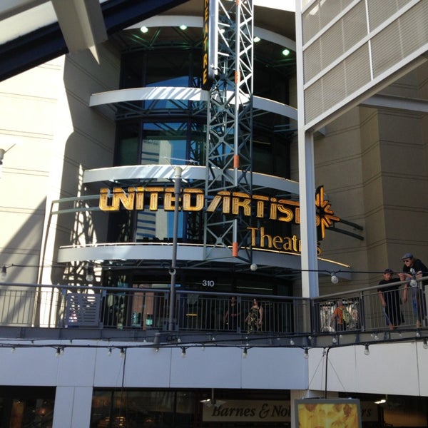 Photos At Regal Ua Denver Pavilions 4dx Rpx Movie Theater In Central Business District