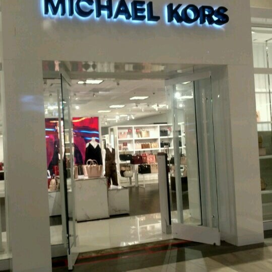 Michael Kors - Concord Mills - 0 tips