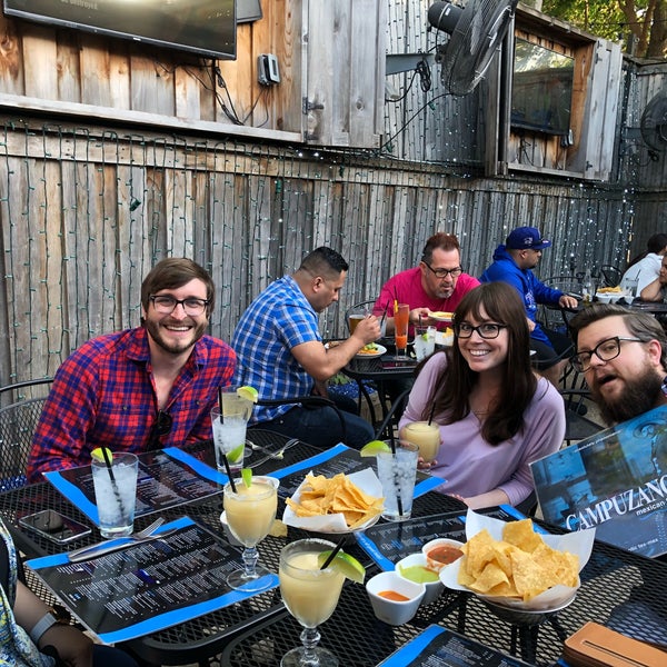 Das Foto wurde bei Campuzano Mexican Food von Katie am 4/26/2018 aufgenommen