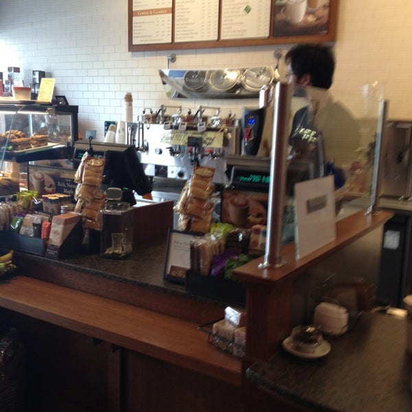 8/31/2013에 John K.님이 Peet&#39;s Coffee &amp; Tea에서 찍은 사진