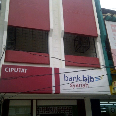 Bank Bjb Syariah Kcp Ciputat Tangerang Selatan Banten