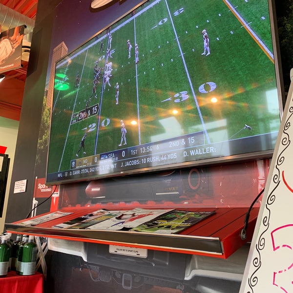 Sport Clips Haircuts of Issaquah Hair Salon