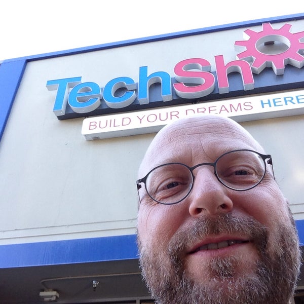5/15/2013にHenrik F.がTechShop San Joseで撮った写真