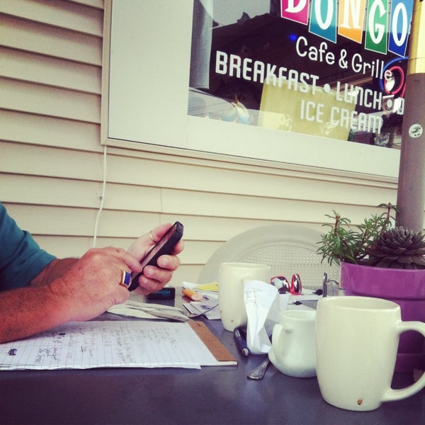 8/9/2013にJosh K.がBongo Cafe &amp; Grilleで撮った写真