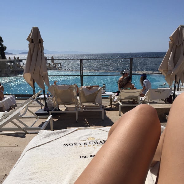 Photo taken at Nobu Bodrum by Cansu I. on 8/29/2015