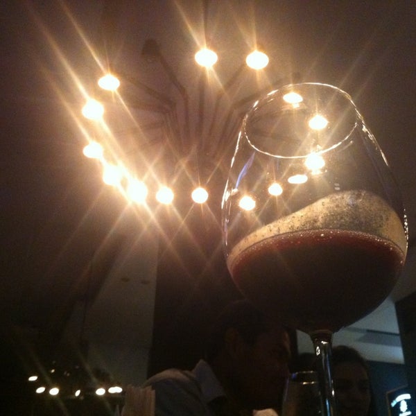 3/21/2013에 Esteban V.님이 La Chapelle food &amp; drinks에서 찍은 사진