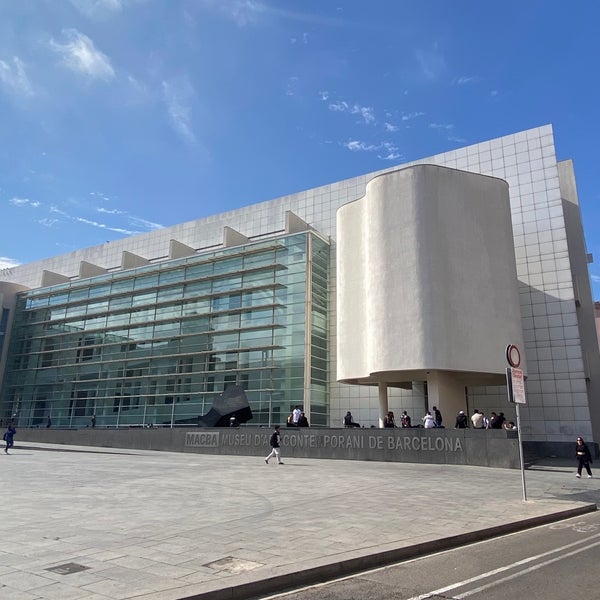 Photo prise au Museu d&#39;Art Contemporani de Barcelona (MACBA) par Agus R. le3/23/2023