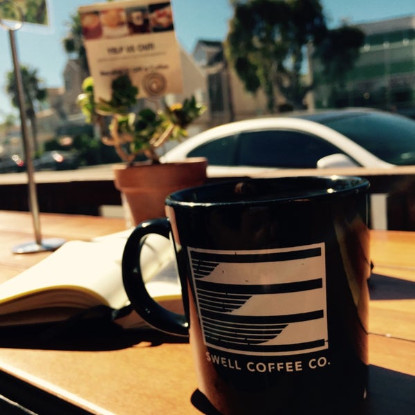 Foto tirada no(a) Swell Coffee Co. por James em 10/31/2015