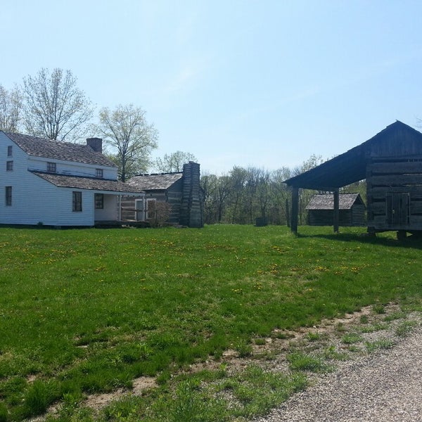 Photos At Lincoln Log Cabin Historic Site