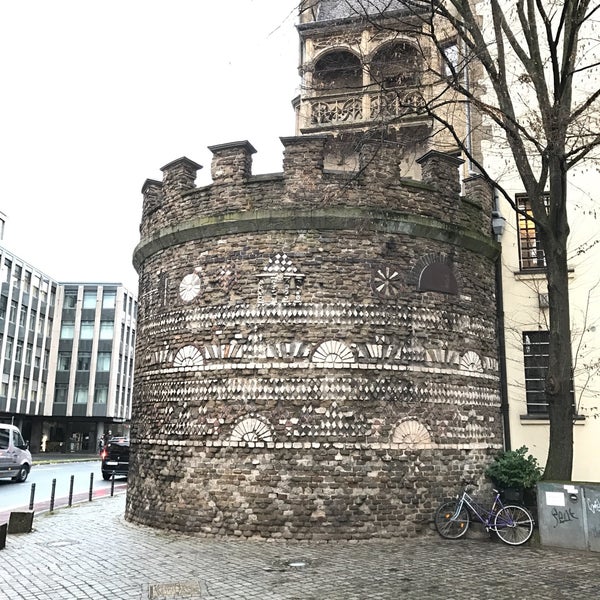 Foto tirada no(a) Römerturm por Ondra U. em 12/2/2016