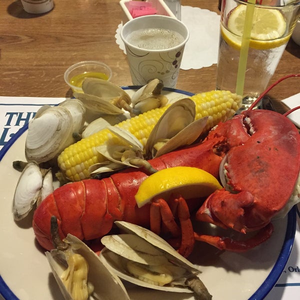 Foto tirada no(a) The Lobster Claw por Mich em 9/24/2015