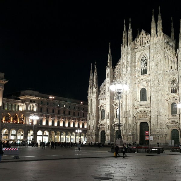 Photo taken at Piazza del Duomo by Ali A. on 4/27/2018