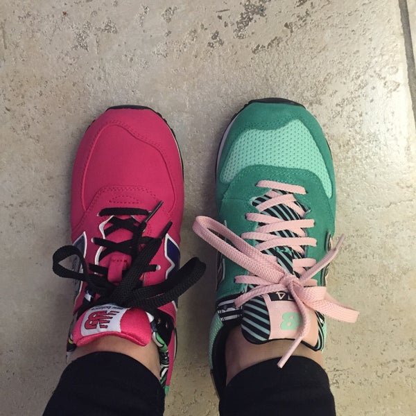 front runner shoe store