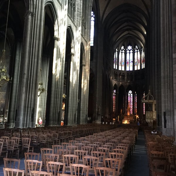 Foto scattata a Cathédrale Notre-Dame-de-l&#39;Assomption da Jane il 9/7/2016