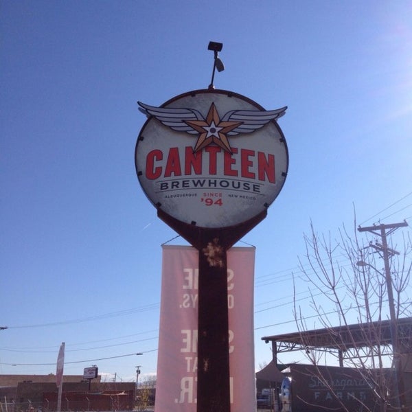 Foto tirada no(a) Canteen Brewhouse por seann l. em 12/11/2014