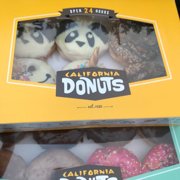 Снимок сделан в California Donuts пользователем Chris L. 6/6/2020