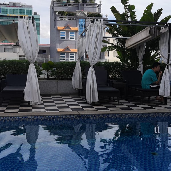Foto tomada en G Mekong Hotel  por Stan K. el 8/17/2019