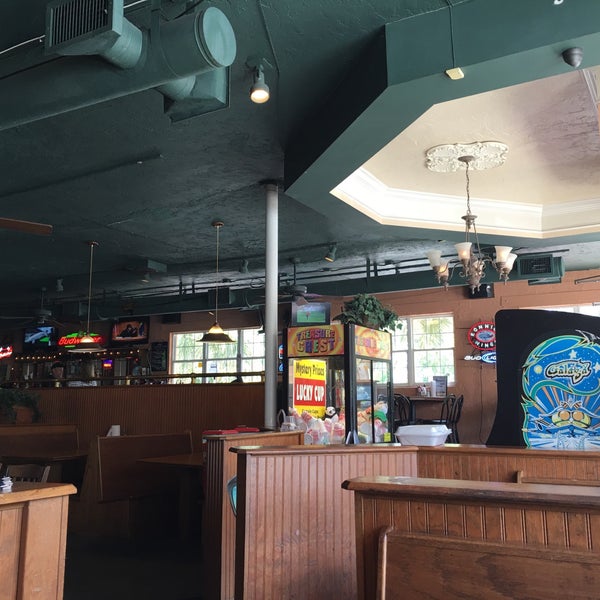 Ronnie's Wings & Oyster Bar 14 tips