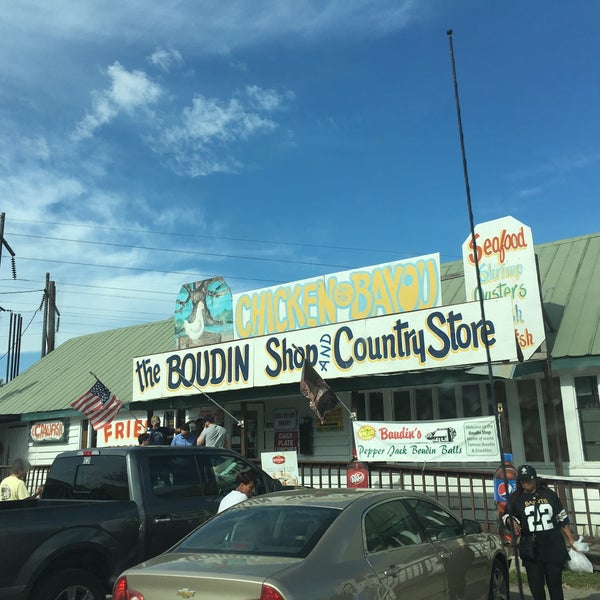 11/6/2016에 Suzanne W.님이 Chicken On The Bayou The BOUDIN Shop &amp; Country Store에서 찍은 사진